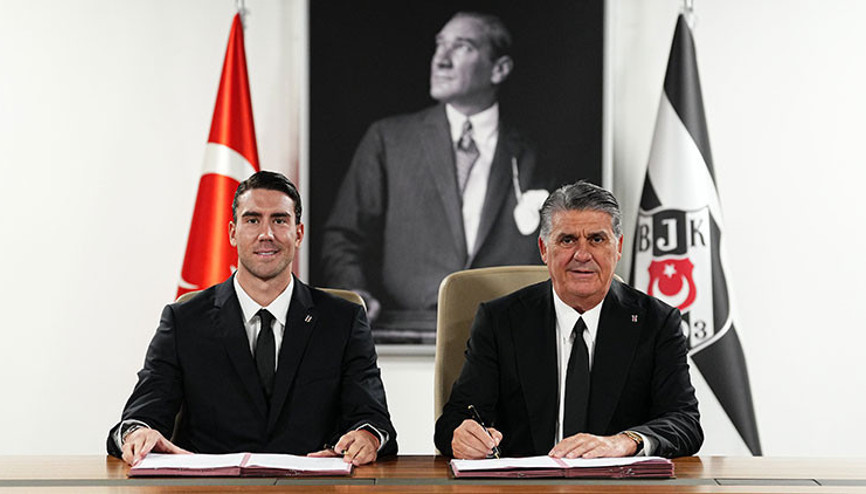 Beşiktaş, Dusan Vlahovic’i KAP’a bildirdi İşte maaşı ve sözleşme süresi...