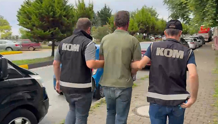 Fenerbahçe otobüsüne yönelik saldırıda 4 kişiden 1i tutuklandı, 3ü için adli kontrol kararı verildi