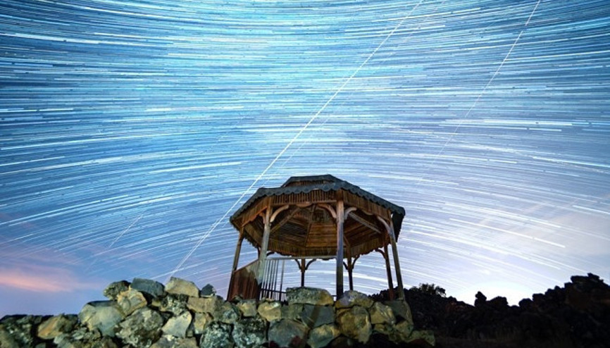 Perseid meteor yağmuru ‘Yanık Ülke’yi aydınlattı