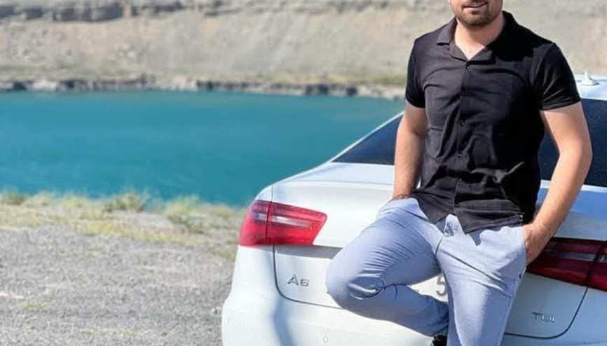 Kavga ettiği arkadaşını kalbinden bıçaklayıp öldürdü Kavga ettiği arkadaşını kalbinden bıçaklayıp öldürdü