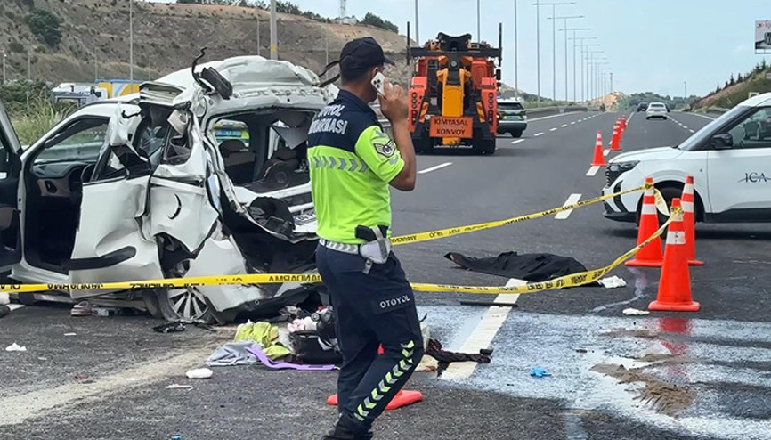 Kuzey Marmara Otoyolu Uskumruköyde kaza; 1i çocuk 3 ölü 5 yaralı