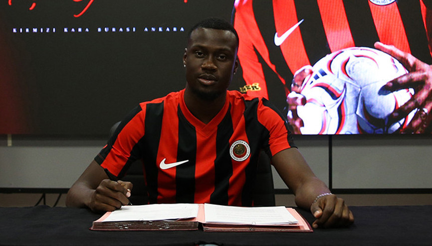 Gençlerbirliği, Cheikh Niasseyi transfer etti