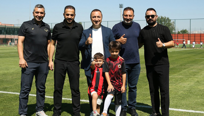 Minik Göktuğ’dan Gençlerbirliği Kulübüne ziyaret