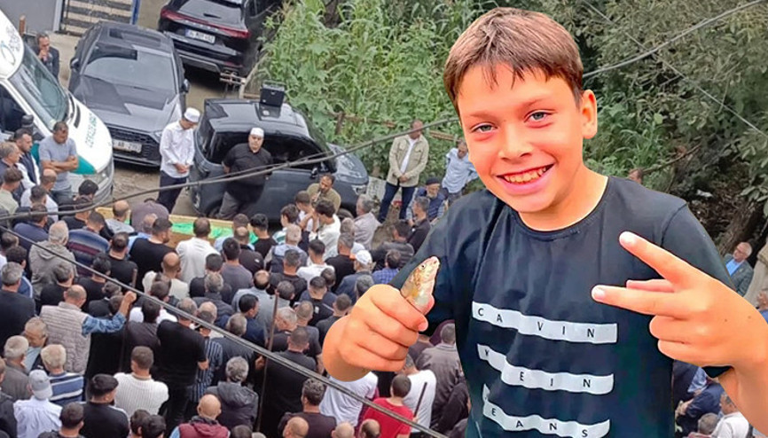 Irmakta boğulma tehlikesi geçiren 12 yaşındaki Mehmet Emin, yaşam mücadelesini kaybetti Irmakta boğulma tehlikesi geçiren 12 yaşındaki Mehmet Emin, yaşam mücadelesini kaybetti