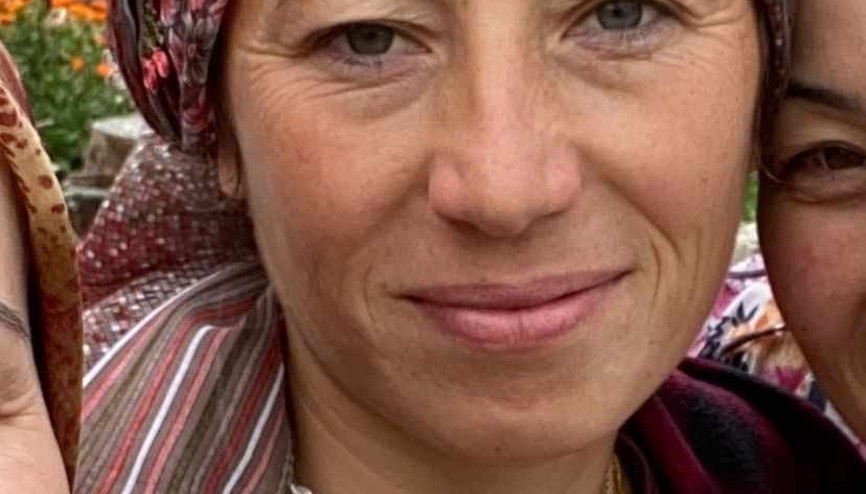 Hayvanları otlatmaya götüren 3 çocuk annesi kayboldu Hayvanları otlatmaya götüren 3 çocuk annesi kayboldu