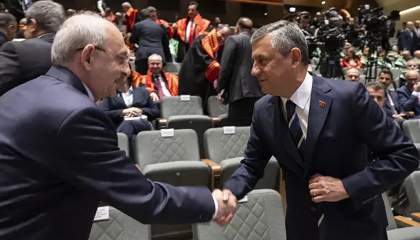 Özgür Özelden Kılıçdaroğluna sert tepki: Gönlümde toplu iğnenin başı kadar yer kalmadı, ömrümce affetmem Özgür Özelden Kılıçdaroğluna sert tepki: Gönlümde toplu iğnenin başı kadar yer kalmadı, ömrümce affetmem