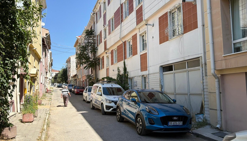 Evinde cansız bedeni bulundu Evinde cansız bedeni bulundu