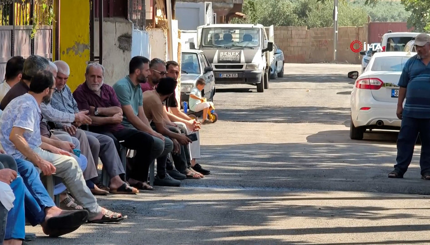 Batan gemide kaybolan kardeşlerin isimlerini kullanarak yardım talep eden dolandırıcılar yaptıklarıyla pes dedirtti
