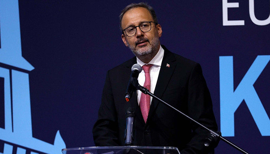 Kasapoğlundan belediyelere çağrı: Engelli bireyler için elinizi taşın altına daha fazla koyun