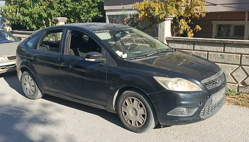 Otomobille çarpışan bisikletli çocuk yaralandı Otomobille çarpışan bisikletli çocuk yaralandı