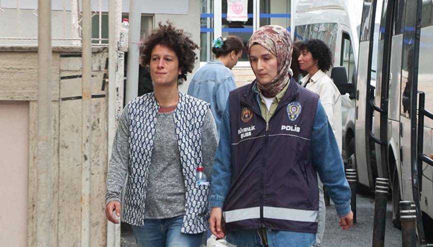 Ailem güvende operasyonları: 22 protestocu sağlık kontrolüne getirildi