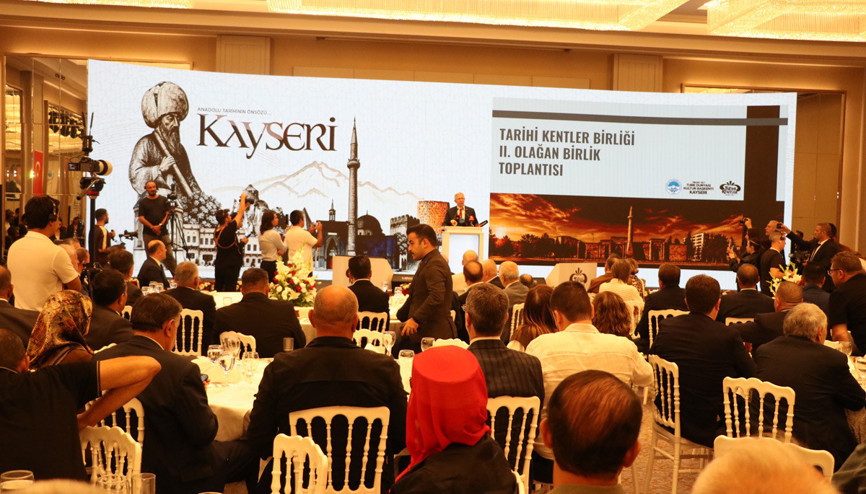 Tarihi Kentler Birliği toplantısı Kayseri’de başladı