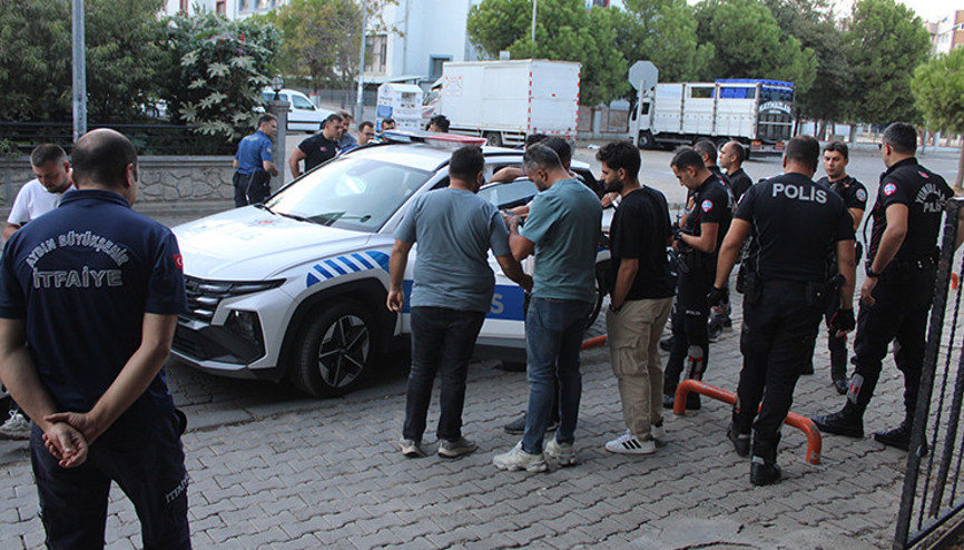 Okul önünde pompalı tüfekle gezen 2 şüpheli yakalandı