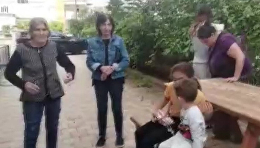 Adana ve Osmaniyede peş peşe depremler Panik dolu anlar kamerada Adana ve Osmaniyede peş peşe depremler Panik dolu anlar kamerada