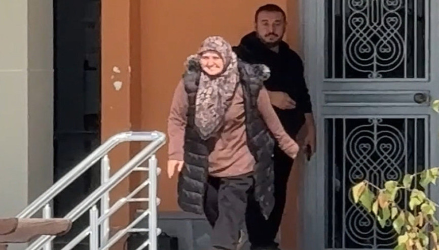 Sivas’ta sınava geç kalan kadın aday okul bahçesini birbirine kattı: Bu benim son şansımdı
