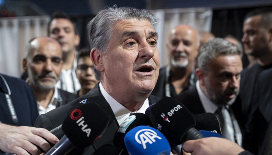 TFFden Serdal Adalıya tebrik