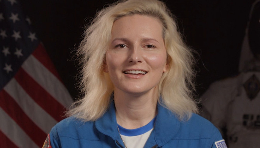 NASA’nın Adana doğumlu astronotu Deniz Burnham: Uzaydan hemşehrilerime el sallayacağım NASA’nın Adana doğumlu astronotu Deniz Burnham: Uzaydan hemşehrilerime el sallayacağım