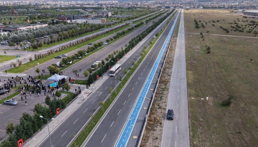 Kayseri’deki yeni caddeye, ‘Hava İkmal 100. Yıl Caddesi’ adı verildi