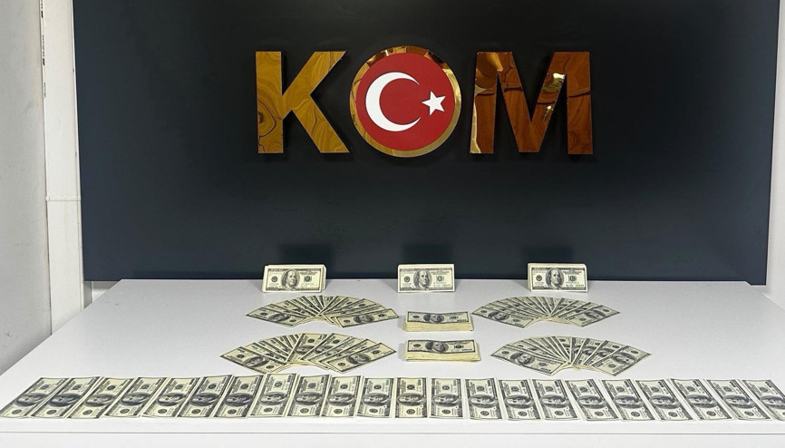 Bodrumda sahte dolar operasyonu 46 bin 200 sahte ABD doları ele geçirildi