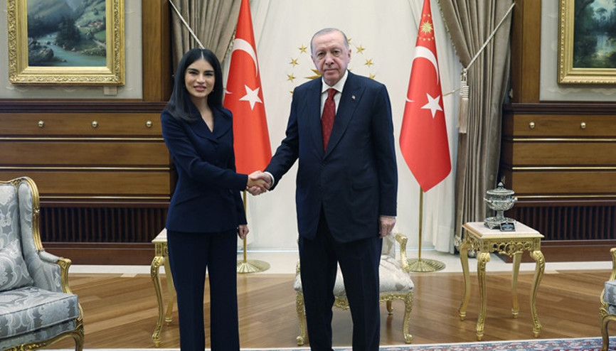 Cumhurbaşkanı Erdoğan, Özbekistan Cumhurbaşkanlığı İdaresi Başkanı Mirziyoyevayı kabul etti