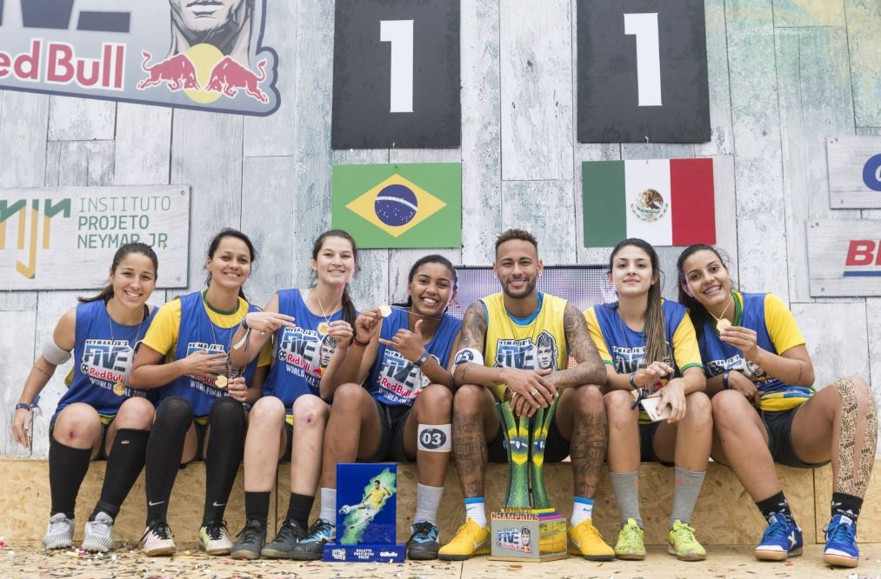 Neymar Jr’s Five’ta dünya şampiyonu Meksika