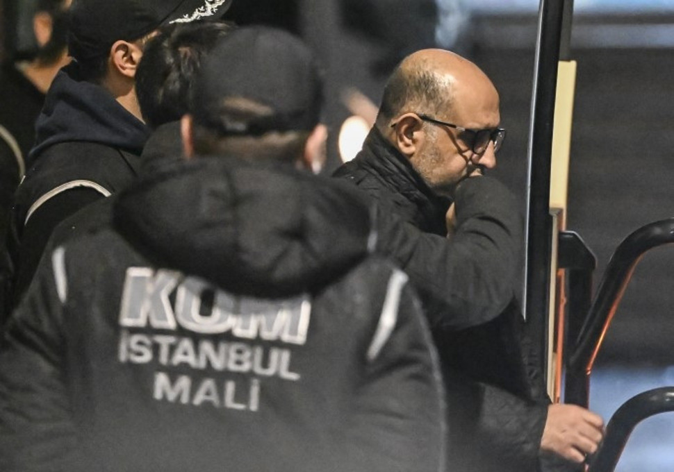 Son dakika... Beşiktaş Belediye Başkanı Rıza Akpolat tutuklandı