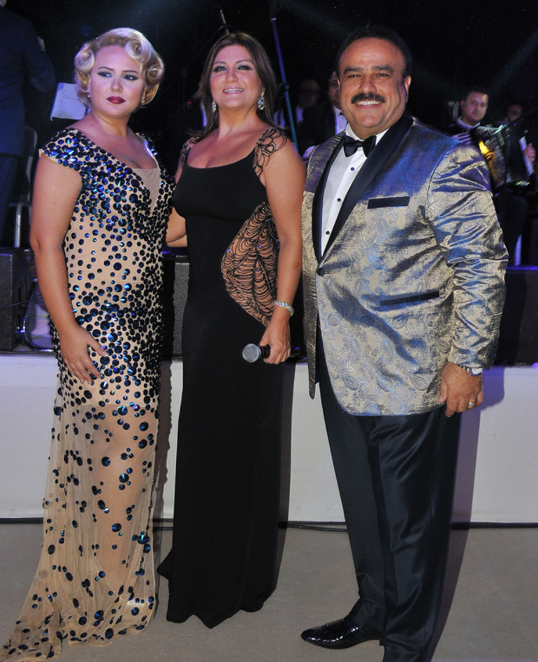 Yok böyle düğün! Dolarlar havada uçuştu - Resim: 2